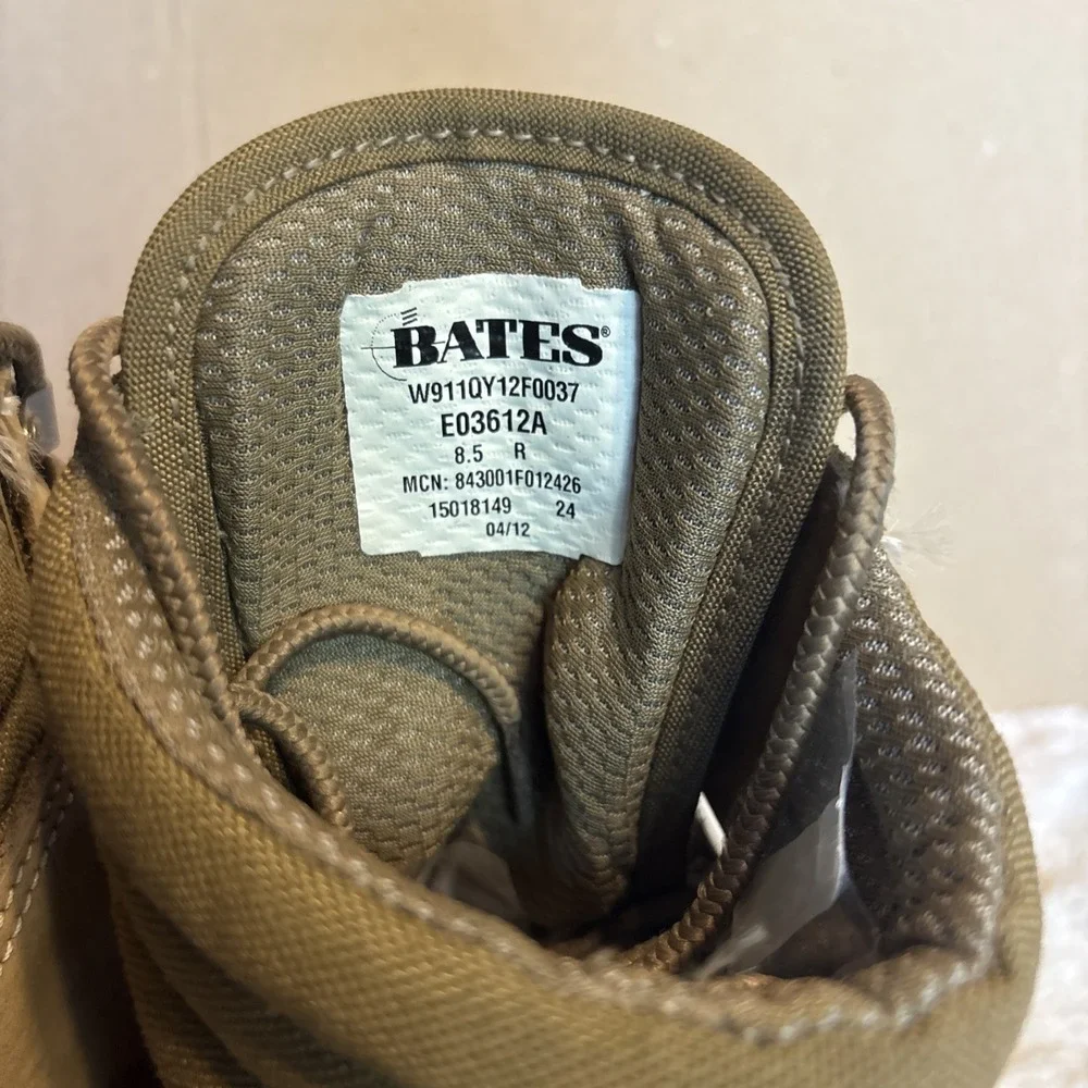 Bates Combat Boots Men's 8.5M Hot Weather Vibram Sole Military Tactical